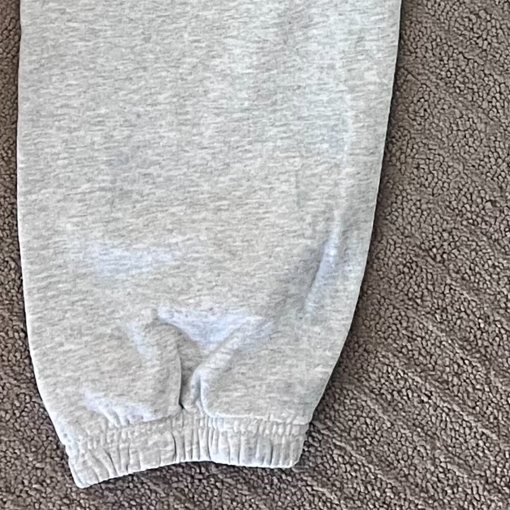 Sporty & Rich Joggers | XS Sweatpants - Picture 5 of 7